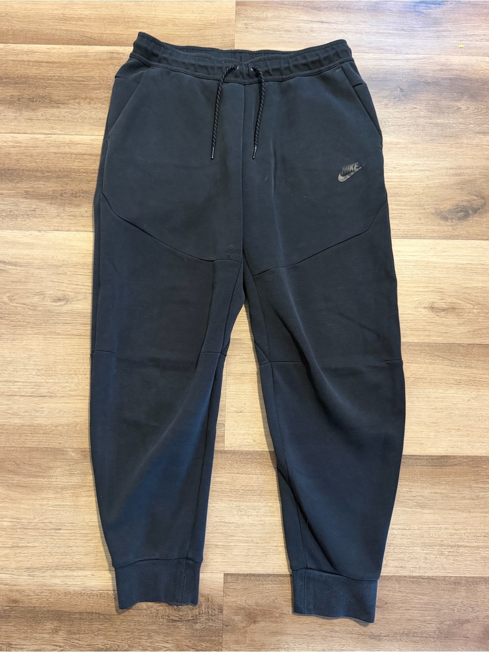 Nike Sportswear Men’s Large Tech Fleece Joggers Black Sweatpants
